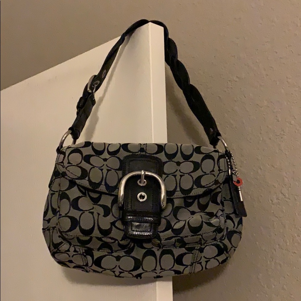 Coach shoulder handbag